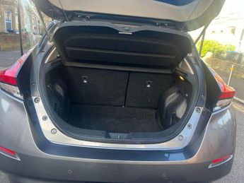 NISSAN LEAF 40kWh N-Connecta