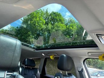 LAND ROVER RANGE ROVER SPORT 3.0 SD V6 HSE Dynamic