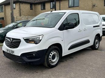 Vauxhall Combo 1.5 Turbo D LWB 2300 Edition AUTO