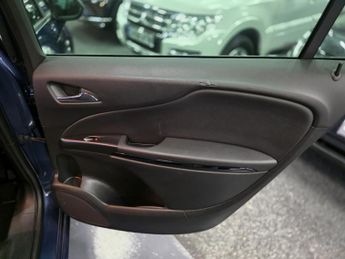 VAUXHALL ZAFIRA TOURER 2.0 CDTi SRi