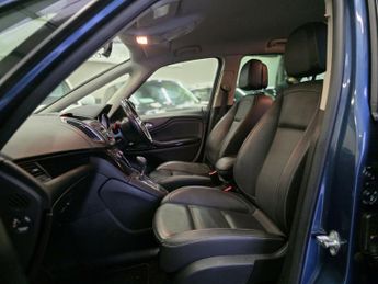 VAUXHALL ZAFIRA TOURER 2.0 CDTi SRi