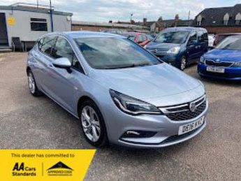 Vauxhall Astra 1.4 i SRi 5Dr