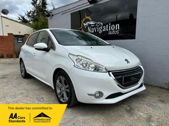 Peugeot 208 1.2 VTi PureTech Allure