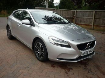 Volvo V40 2.0 Momentum T2