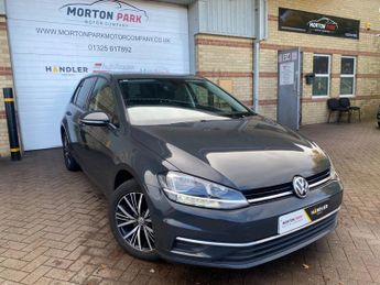 Volkswagen Golf TDi 1.6 TDI SE Nav Euro 6 (s/s) 5dr