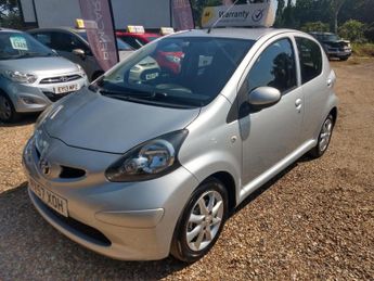 Toyota AYGO 1.0 VVT-i Platinum