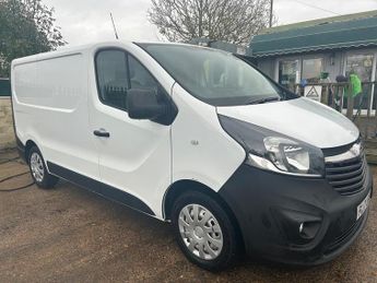 Vauxhall Vivaro 1.6 CDTi 2700 BiTurbo NO VAT