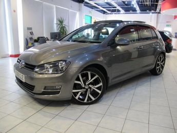 Volkswagen Golf TDi 2.0 TDI GT Edition Euro 6 (s/s) 5dr (150ps) - Pan Roof