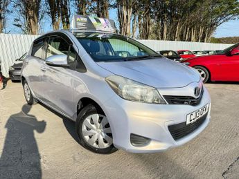 Toyota Yaris 1.0 AUTO 5DR