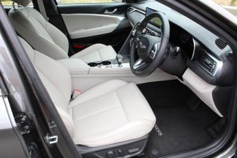 GENESIS G70 2.2 D Premium