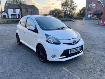 Toyota AYGO 1.0 VVT-i Fire