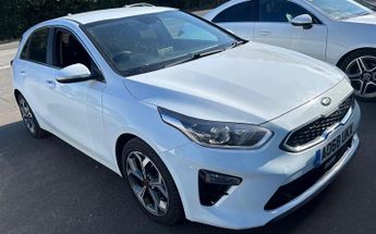 Kia Ceed 1.0 T-GDi 3 5dr White 1 OWNER FROM NEW