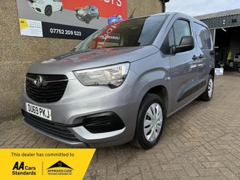 Vauxhall Combo 1.6 Turbo D 2300 Sportive L1 H1 Euro 6 (s/s) 4dr