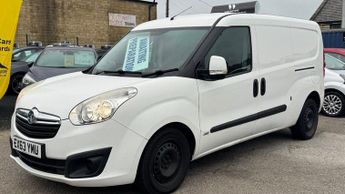 Vauxhall Combo 1.6 CDTi 2300 16v Sportive White Diesel NO VAT+MULTI POWER POINT