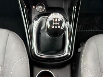 FORD B-MAX 1.4 Zetec Euro 5 5dr