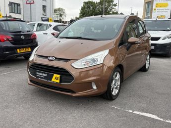 FORD B-MAX 1.4 Zetec Euro 5 5dr