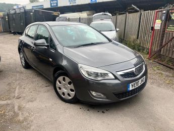 Vauxhall Astra 1.3 CDTi ecoFLEX Exclusiv Euro 5 5dr