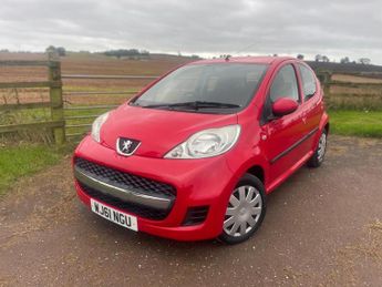 Peugeot 107 1.0 12V Urban