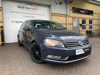 Volkswagen Passat 2.0 TDI BlueMotion Tech Highline Euro 5 (s/s) 4dr