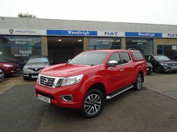 Nissan Navara 2.3 dCi Acenta+