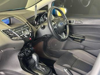 FORD FIESTA 1.6 Titanium