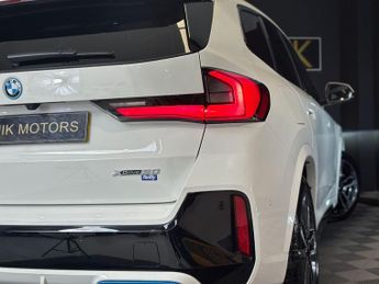 BMW IX1 xDrive30 M Sport