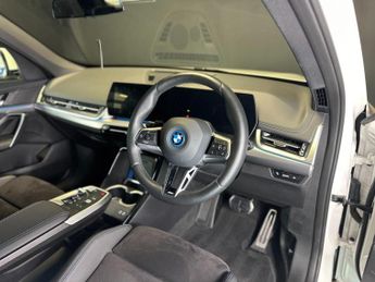 BMW IX1 xDrive30 M Sport