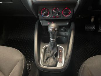 AUDI A1 1.0 TFSI SE
