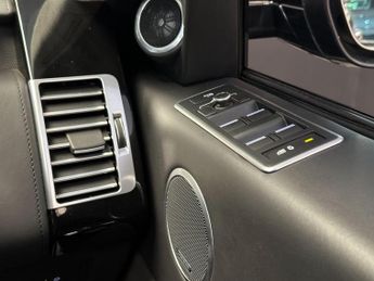 LAND ROVER RANGE ROVER 4.4 SD V8 Autobiography