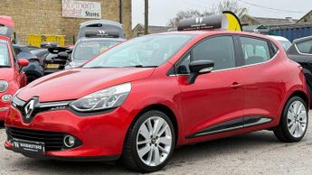 Renault Clio 1.5 Dynamique S MediaNav dCi 90 Diesel Red 5dr 0 TAX+SATNAV+CRUI