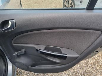 VAUXHALL CORSA 1.2 16V Exclusiv