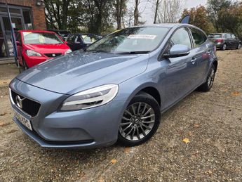 Volvo V40 2.0 Momentum T2