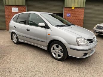 Nissan Almera 1.8 SE