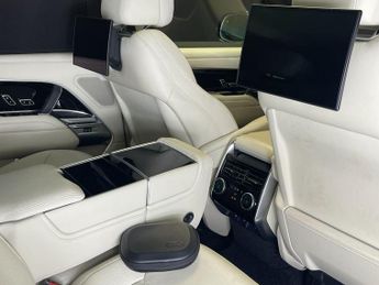 LAND ROVER RANGE ROVER 3.0 P400 MHEV Autobiography