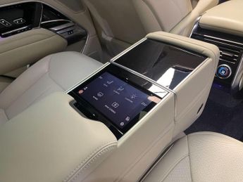 LAND ROVER RANGE ROVER 3.0 P400 MHEV Autobiography