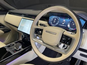 LAND ROVER RANGE ROVER 3.0 P400 MHEV Autobiography