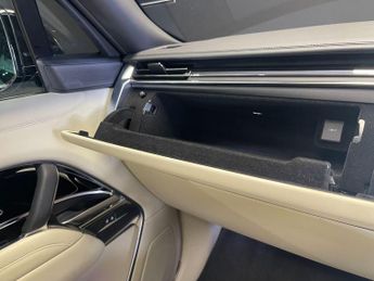 LAND ROVER RANGE ROVER 3.0 P400 MHEV Autobiography