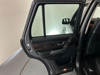 LAND ROVER RANGE ROVER SPORT 2.7 TD V6 HSE 5dr