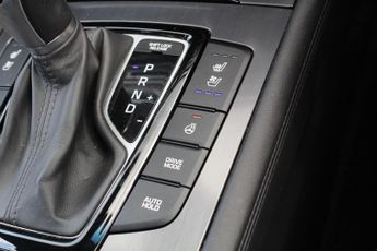 HYUNDAI GENESIS 3.8 GDi V6