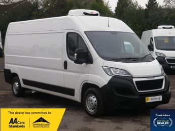 Peugeot Boxer 2.0 BlueHDi 335 Professional (Refrigeration Van)