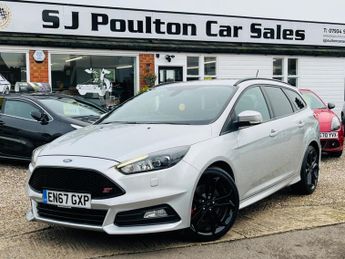 Ford Focus 2.0 T EcoBoost ST-3