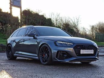 Audi RS4 2.9 TFSI V6 Carbon Black