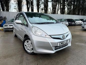 Honda Fit 1.3 HYBRID AUTO