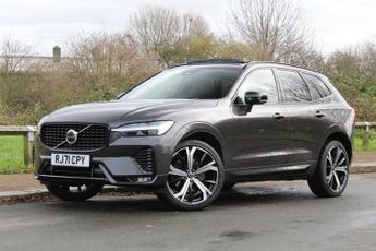 VOLVO XC60 2.0 B5 MHEV R-Design AWD