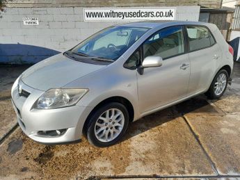 Toyota Auris 1.6 VVT-i T3