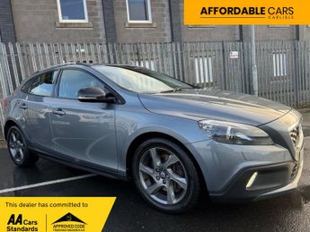 Volvo V40 LUXURY 2.0 D2