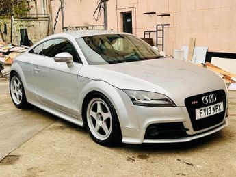 Audi TT 2.0 TFSI Black Edition