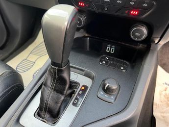 FORD RANGER 2.2 TDCi Limited 1