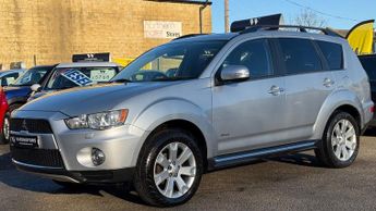 Mitsubishi Outlander 2.2 DI-D GX4 Diesel 4WD Silver 7 SEATER+18 SERVICES+1 KEEPER