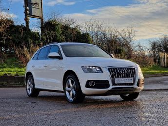 Audi Q5 2.0 TDI S line